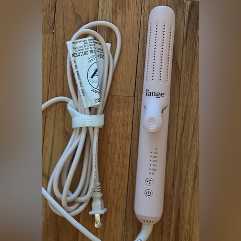 Le Duo
360° Airflow Titanium Styler No Box